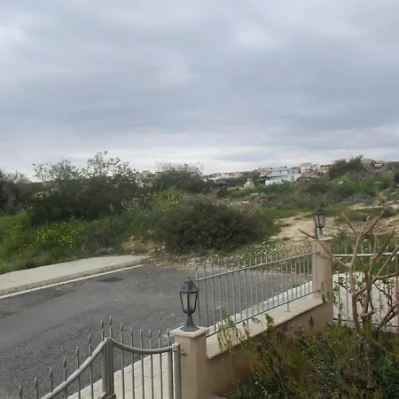 Ayios Athanasios House 펜션 *